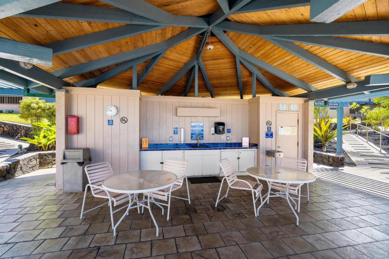 Ocean Hale Kailua-Kona Exterior photo